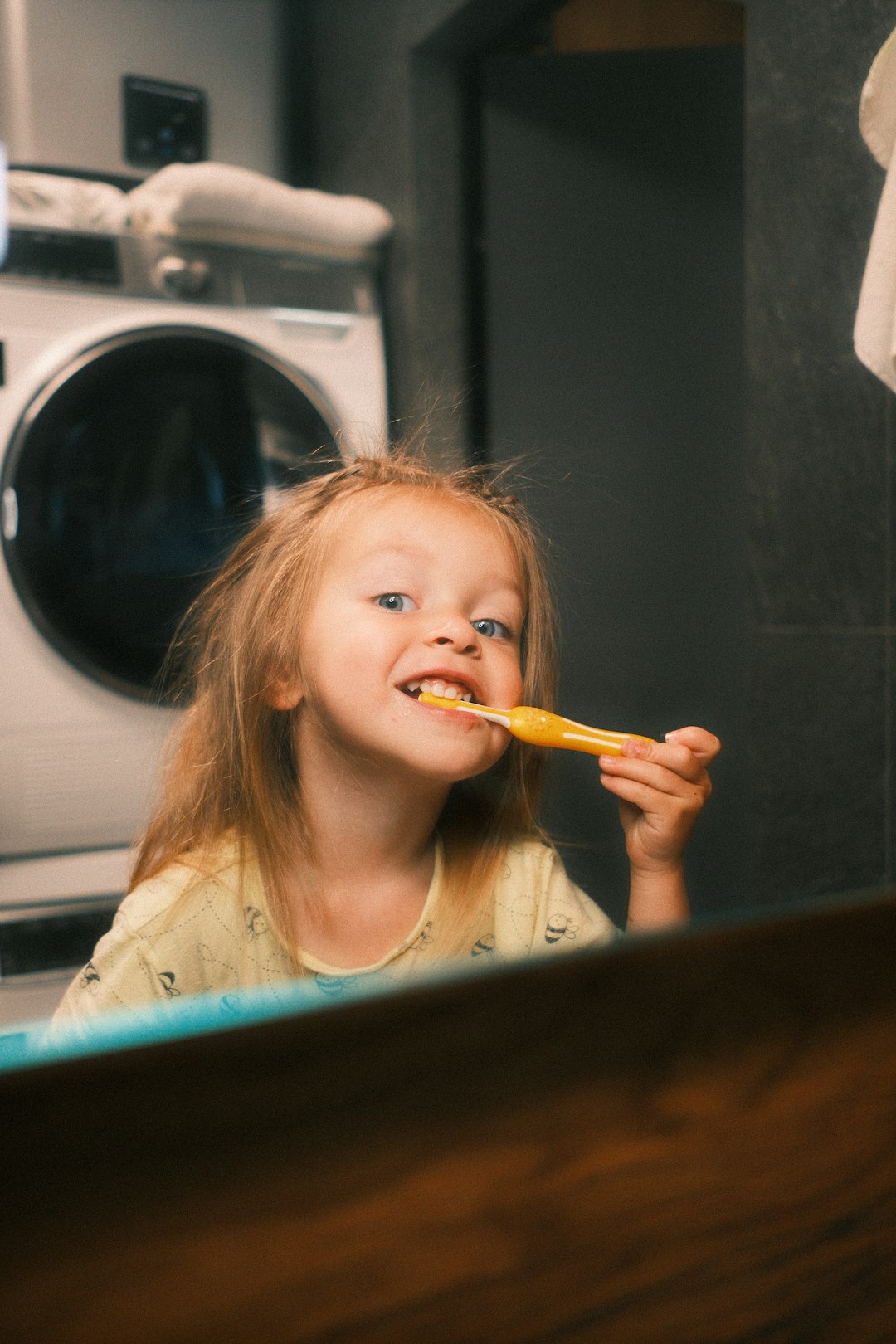 Pediatric oral health and early child brushing